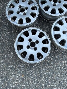 Alu kola Felicia 4x100 r13 - 3