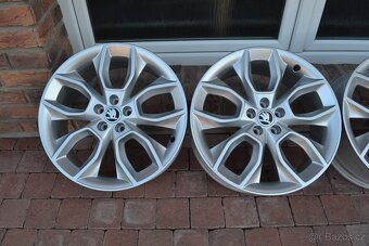 5x100 R18 Hliníkové disky originál Škoda Kamiq - 3