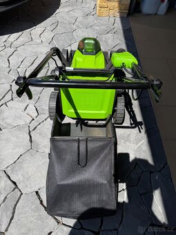 Zahradni sekacka Greenworks G-Max - 3