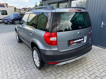 Škoda Yeti, 1.2 TSI 77Kw-NAVI-CLIMATRONIC - 3