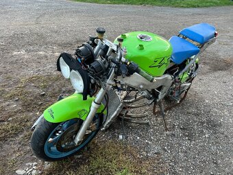 Kawasaki ZXR 750 H na díly - 3