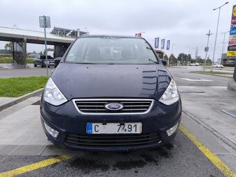 Ford Galaxy 7 míst - 3