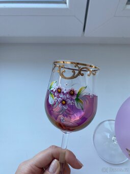 Barevné vínové sklenice - 3