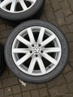 ORIGINÁL Alu Volkswagen PORTO R17, 5x112 - TOP STAV - 3