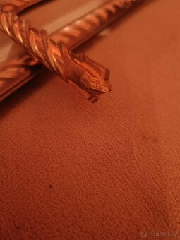 Prémiové vrtáky a řezací plátky Wurth. - 3