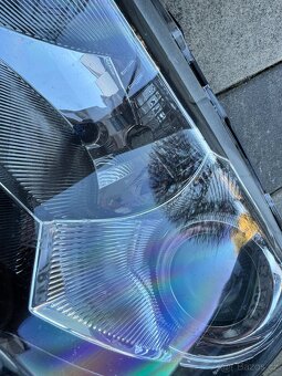 Levý světlomet Škoda Rapid - 3