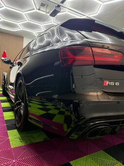 AUDI RS6 / AKRAPOVIČ / PANO / ABT - 3