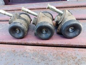 Brzdová prasátka - 3