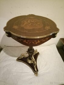 Starožitný intarzovaný stolek - 3