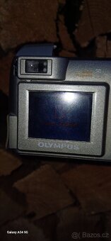 Olympus C 300 zoom - 3
