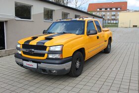 Chevrolet Silverado - 3