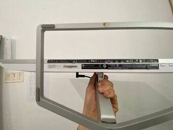 Monitor HP 27" M27fw - 3