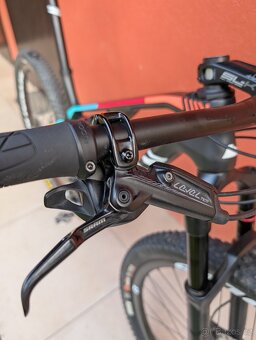 Canyon Lux CF SL 8.0 M - 3