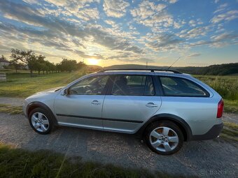 Škoda Octavia 2 SCOUT Combi 2.0TDI - 3