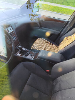 Mercedes-Benz E 220 D r. 1995 - 3