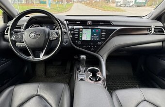 Toyota Camry - 3
