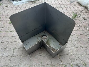 Nerezový rohový koltík - 3