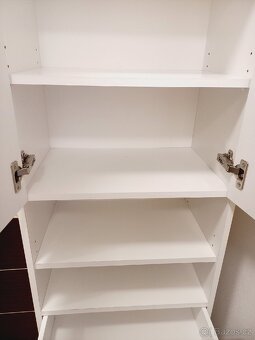 Koupelnová skříňka vysoká bílý lesk rezervace - 3