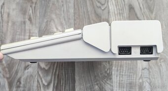 Atari 800XE funkční, hodně příslušenství a soft - 3