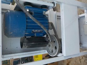 Ventilátory,míchačka barev,kramle,trafa a vysoušeč - 3