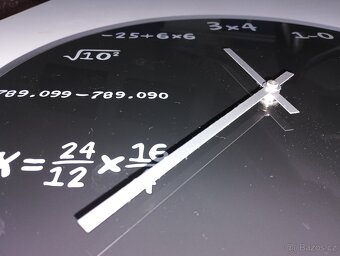 Skleněné hodiny matematické, černé - 3