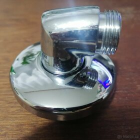 Chromované koleno 1/2" s krytkou - 3
