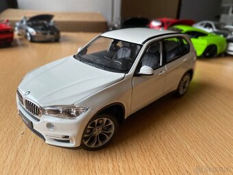 Model 1:24 bmw x5 - 3