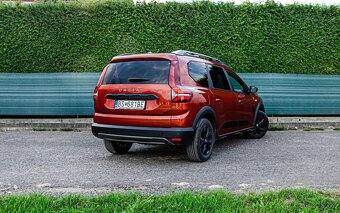 Dacia Jogger 1.0 TCe 110k Extreme 7 miest - 3