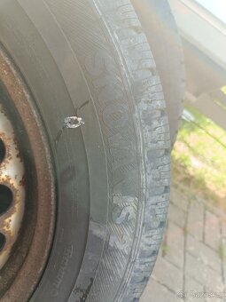 Zimní 215/65r16Cs plech diskama - 3