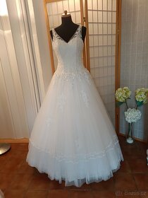 Svatební šaty bílé, vel. 38-40 - 3