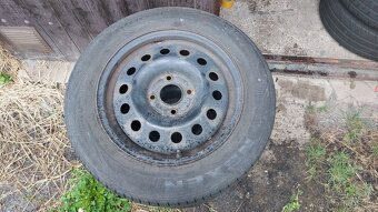 Kola letní 15", orig. FORD, rozteč 4x108mm, pneu 195/60/15 - 3