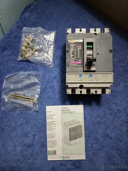 Nový jistič Schneider Electric NS250H TM200D 200A ⚡ - 3