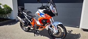 KTM Super Adventure 1290 R, výbava za 60 tis, 1200km, DPH - 3