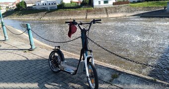 Elektrokoloběžka Perut Trek 1000w - 3