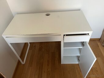 Bílý stůl IKEA - 3