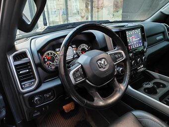 Dodge Ram Rebel - 3