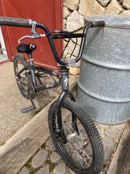 Freestyle BMX - 3