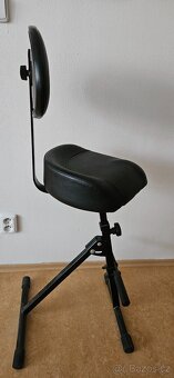 Prodám kytarovou židli K&M 14045 - 3