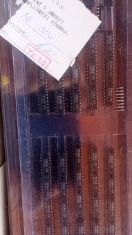 Prodám integrované obvody TESLA - 3