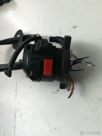 Přepínač světel, blinkrů a klakson původ z YUKI 250 TR a SM - 3