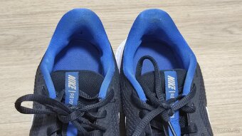 Nike vel.35,5 - 3