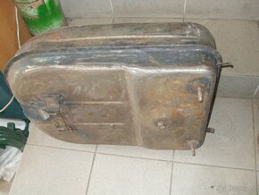 zetor 25 nádrž - 3