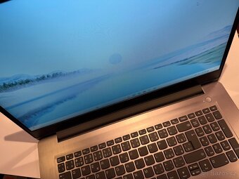 Lenovo IdeaPad 3 17ITL6 - 3