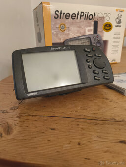 Garmin StreetPilot GPS (1999) - 3