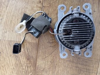 Prodám LED světlo denního svícení a současně mlhové světlo - 3