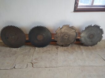 Kotoučová pila Hanibal - 3