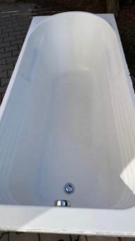 Koupelnová vana - 3