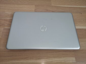 Notebook HP Pavilion 15-aw018nc, 2 GB grafika - 3