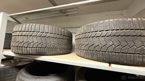 Pneu zimní 295/35 R21 - 3