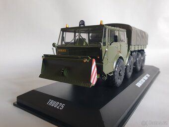 Tatra 813 KOLOS 1:43 - 3